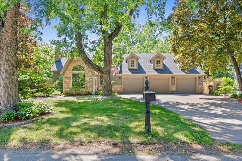 1377 2nd Ave, Newport, MN 55055