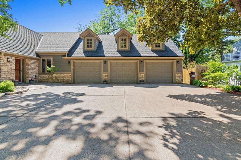 1377 2nd Ave, Newport, MN 55055