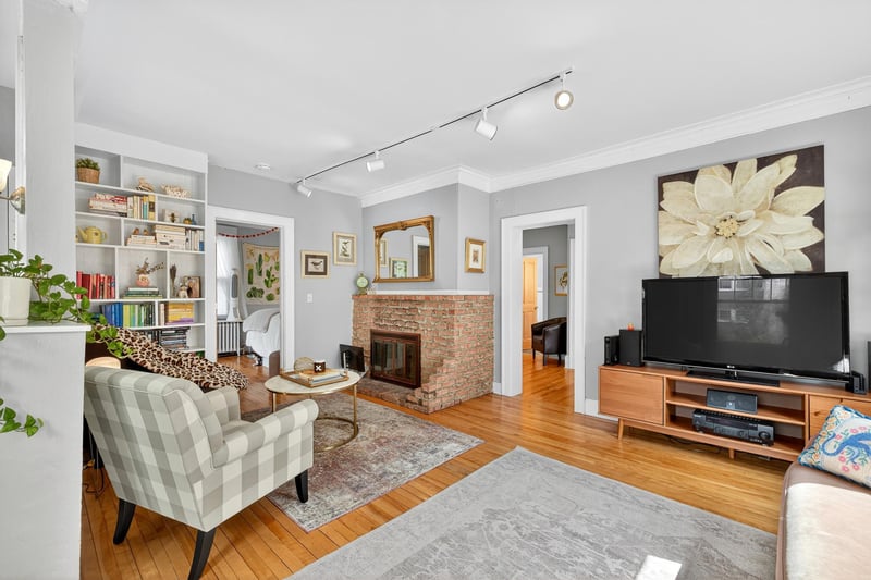 3035 Irving Ave, Minneapolis, MN 55408