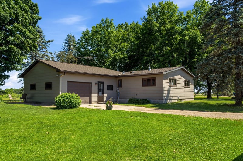 49450 Government Rd, Rush City, MN 55069