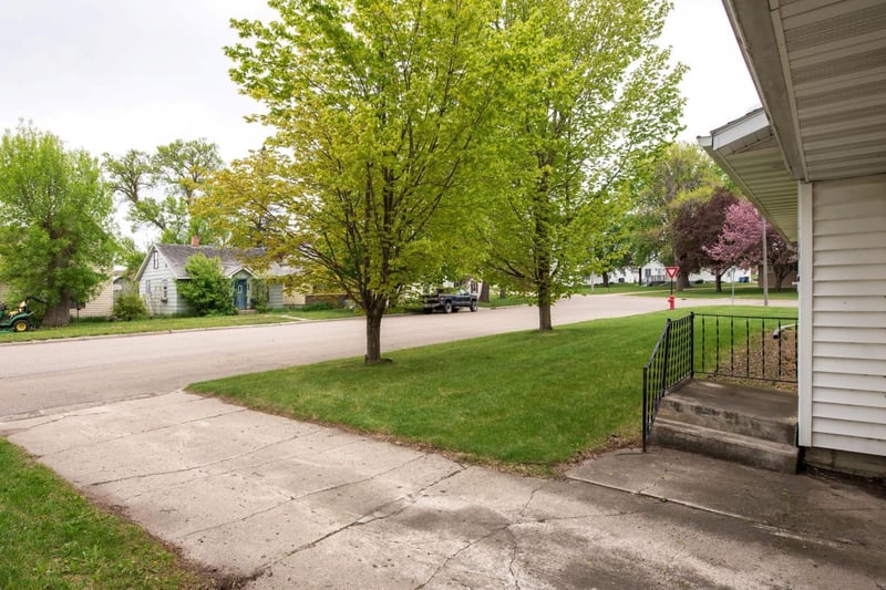 109 Arkansas Ave, Hoffman, MN 56339