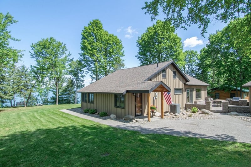 7516 Blue Water Beach Rd NW, Walker, MN 56484