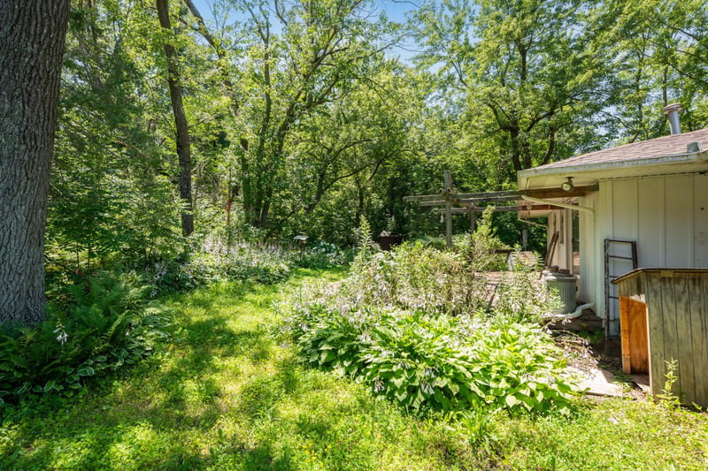50 County 16 Rd SE, Rochester, MN 55904