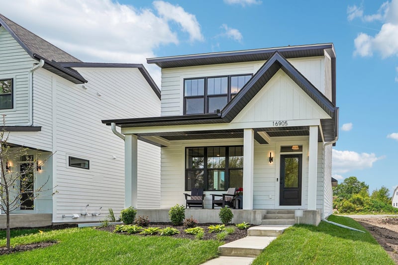 16905 Draft Horse Blvd, Lakeville, MN 55044