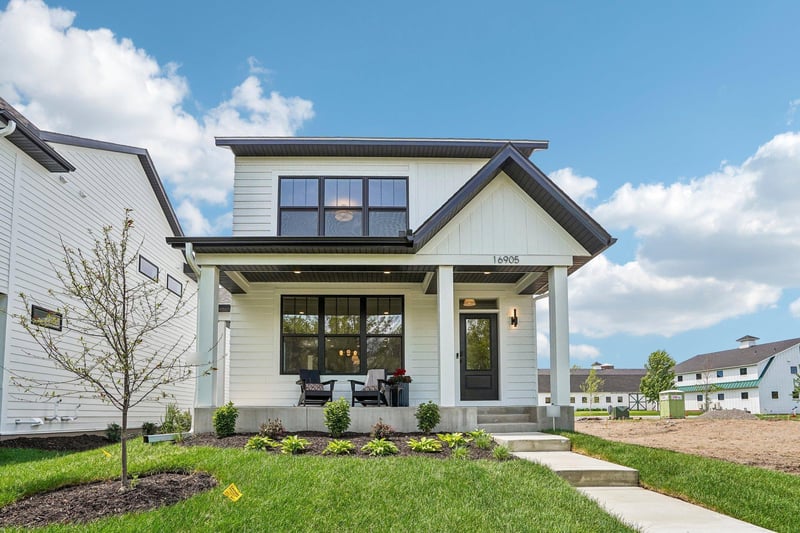 16905 Draft Horse Blvd, Lakeville, MN 55044