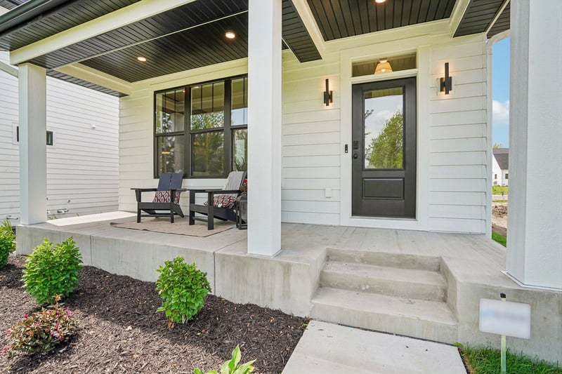 16905 Draft Horse Blvd, Lakeville, MN 55044