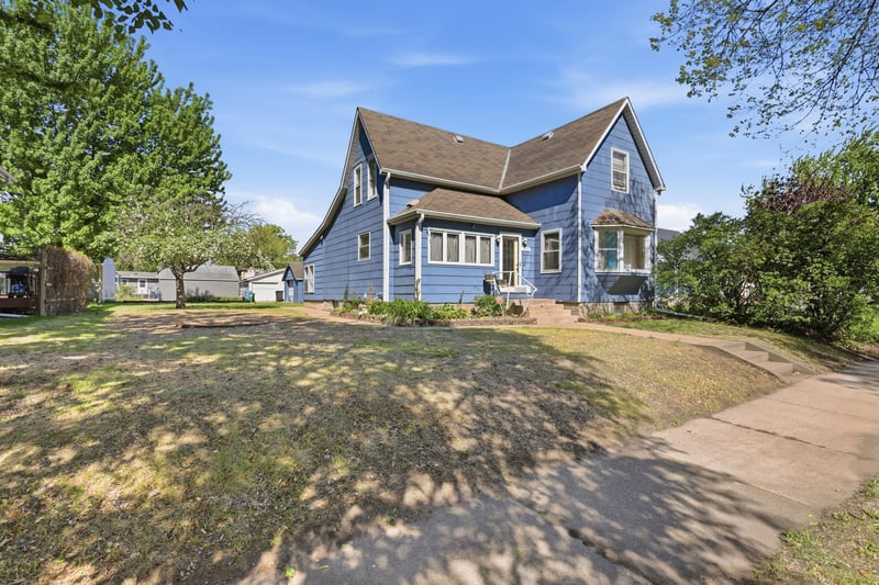5135 N 6th St, Minneapolis, MN 55430