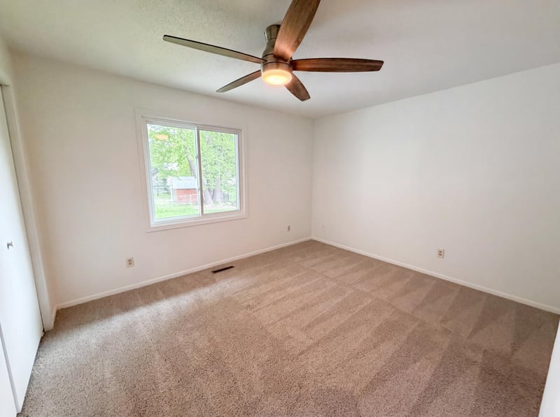11878 100th Pl N, Maple Grove, MN 55369