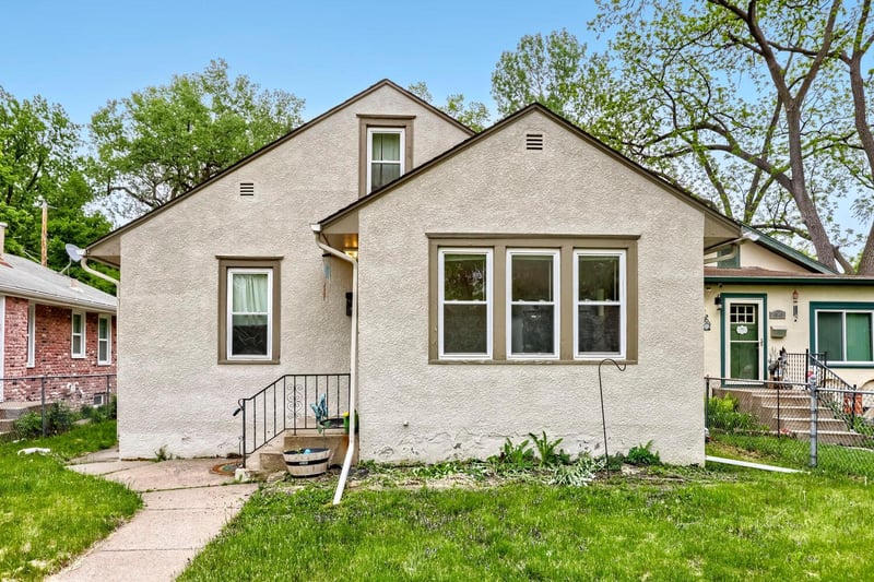 4552 Penn Ave N, Minneapolis, MN 55412