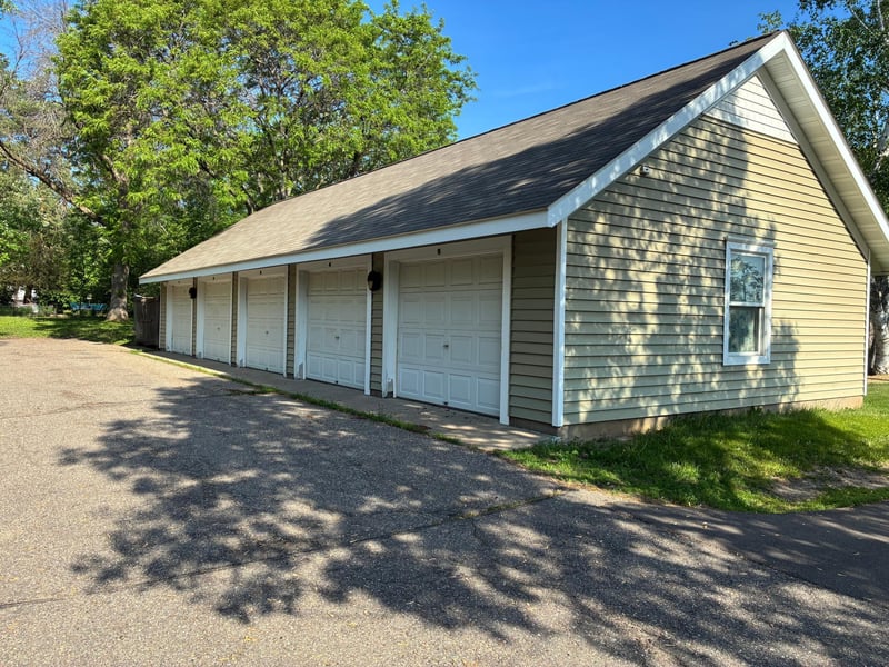 375 Orleans St E, Stillwater, MN 55082