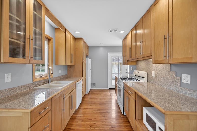 8801 Chicago Ave S, Bloomington, MN 55420