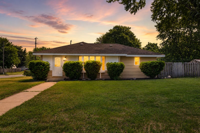 8801 Chicago Ave S, Bloomington, MN 55420