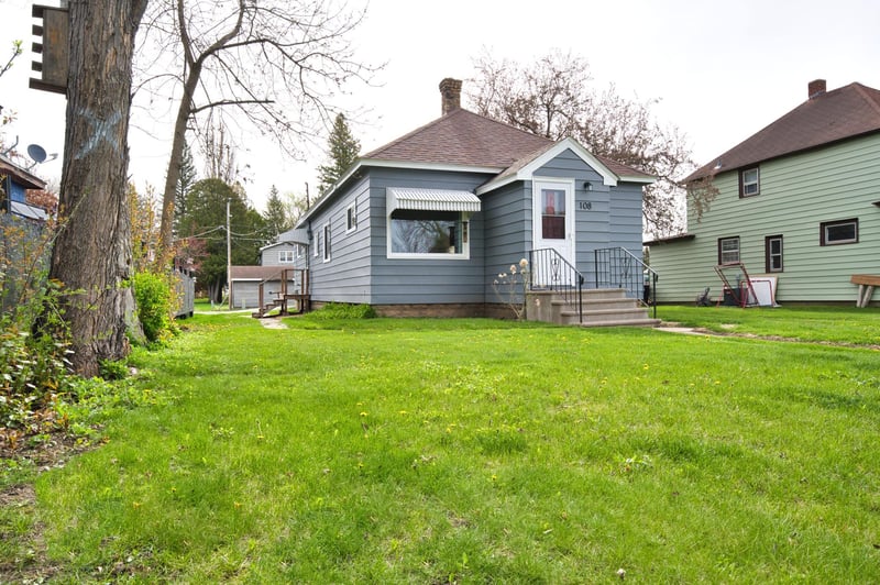 108 Bawden St, Marble, MN 55764
