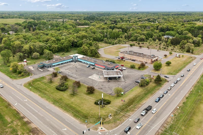 3166 Viking Blvd NW, Oak Grove, MN 55011