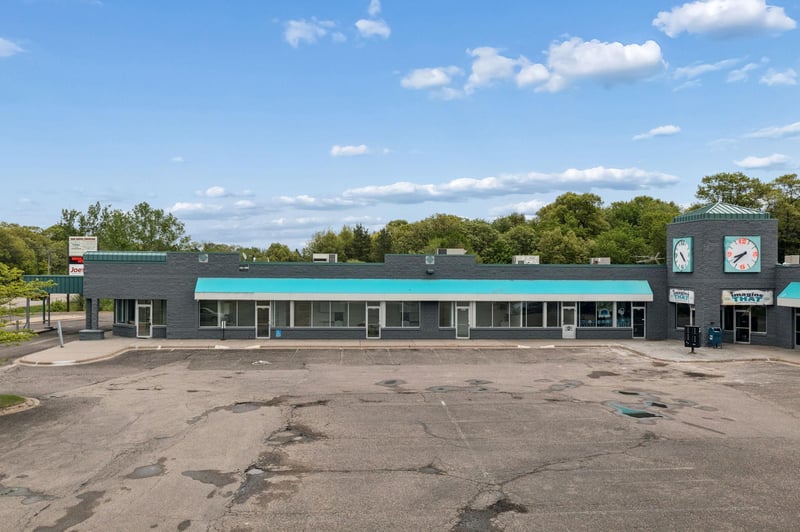3166 Viking Blvd NW, Oak Grove, MN 55011