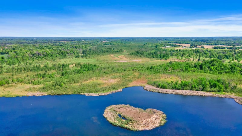 0000 Paradise Trl NW, Isanti, MN 55040