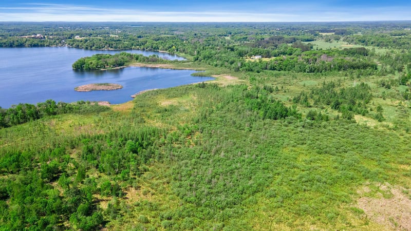 0000 Paradise Trl NW, Isanti, MN 55040