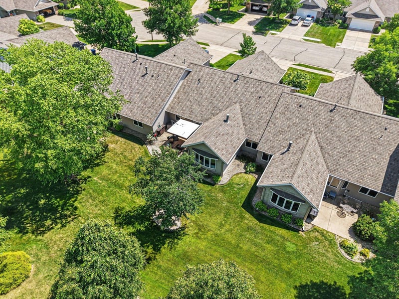 608 Cherrywood Ct, Red Wing, MN 55066