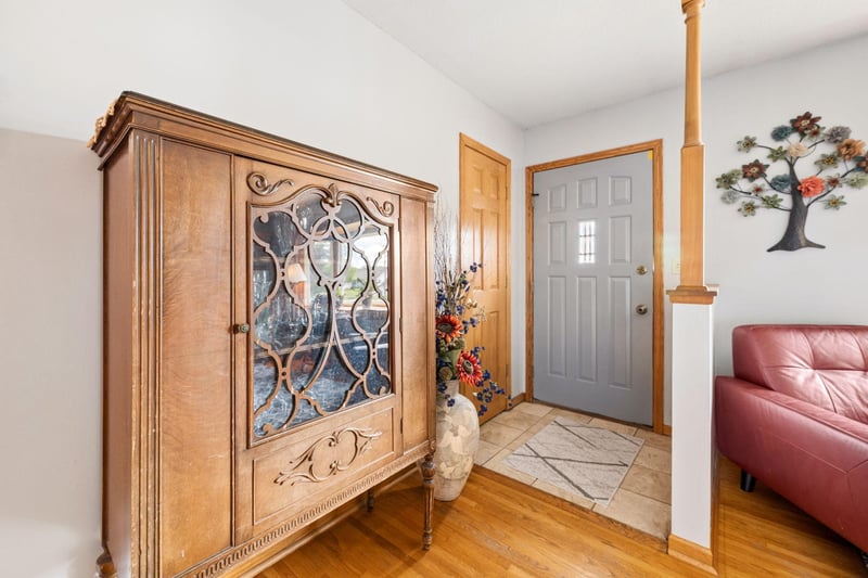 4700 W 84th St, Bloomington, MN 55437