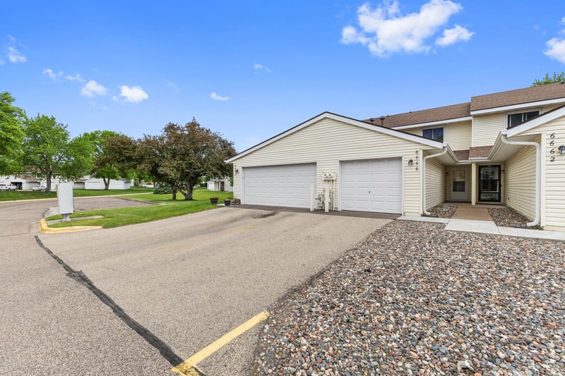 6666 Xerxes Pl N, Brooklyn Center, MN 55430