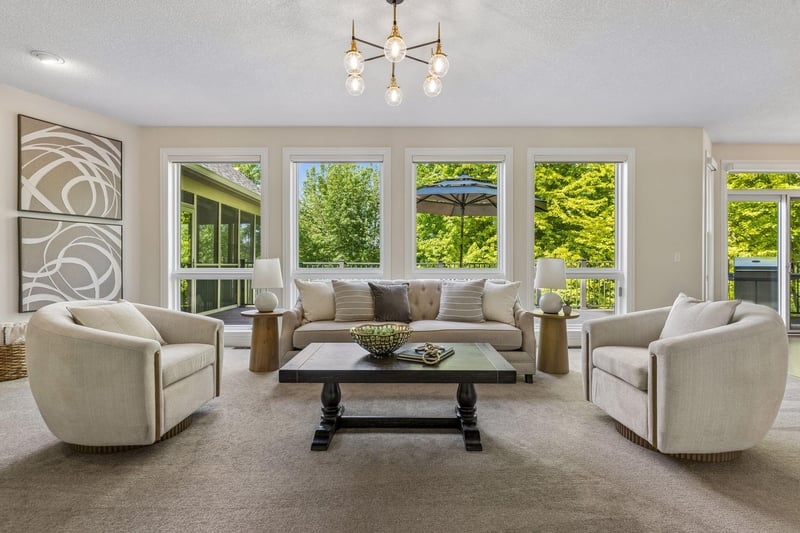 1981 Topaz Dr, Chanhassen, MN 55317