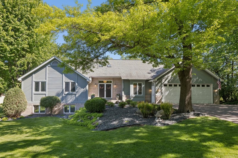 1807 Timberline Trl, Minnetonka, MN 55305
