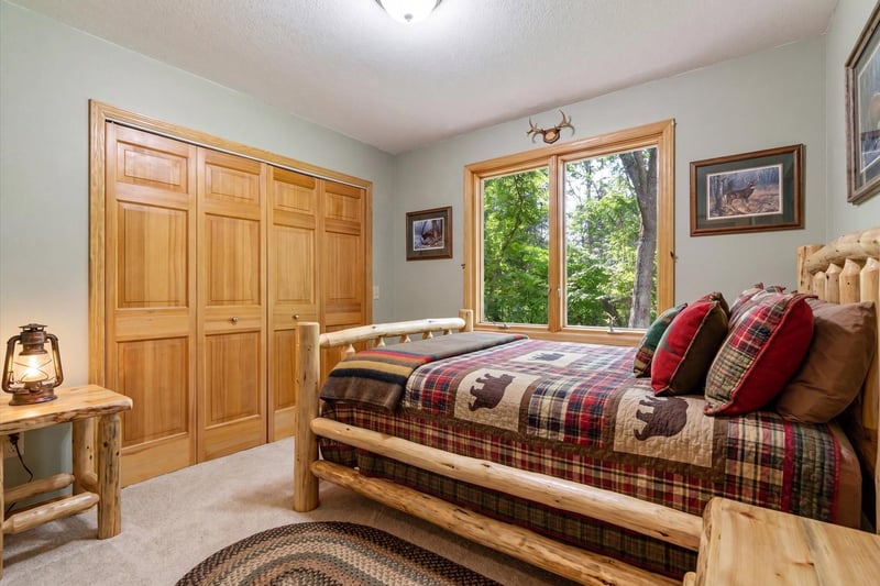 29418 Rustic Ln, Merrifield, MN 56465