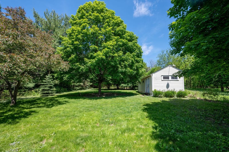 4880 Grandview Ave, Minnetrista, MN 55364