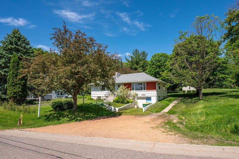 4880 Grandview Ave, Minnetrista, MN 55364