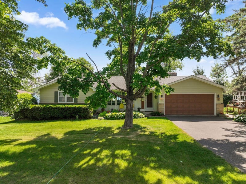 11835 302nd St, Chisago City, MN 55013