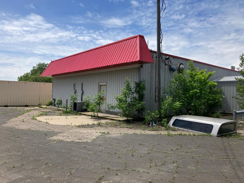 3598 W Highway 30, Ellendale, MN 56026