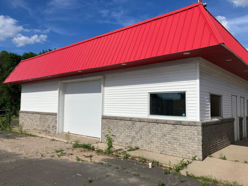 3598 W Highway 30, Ellendale, MN 56026