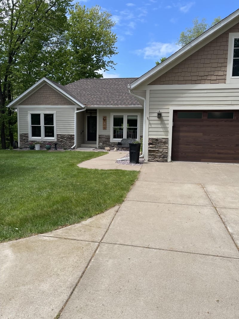 N6975 549th St, Menomonie, WI 54751