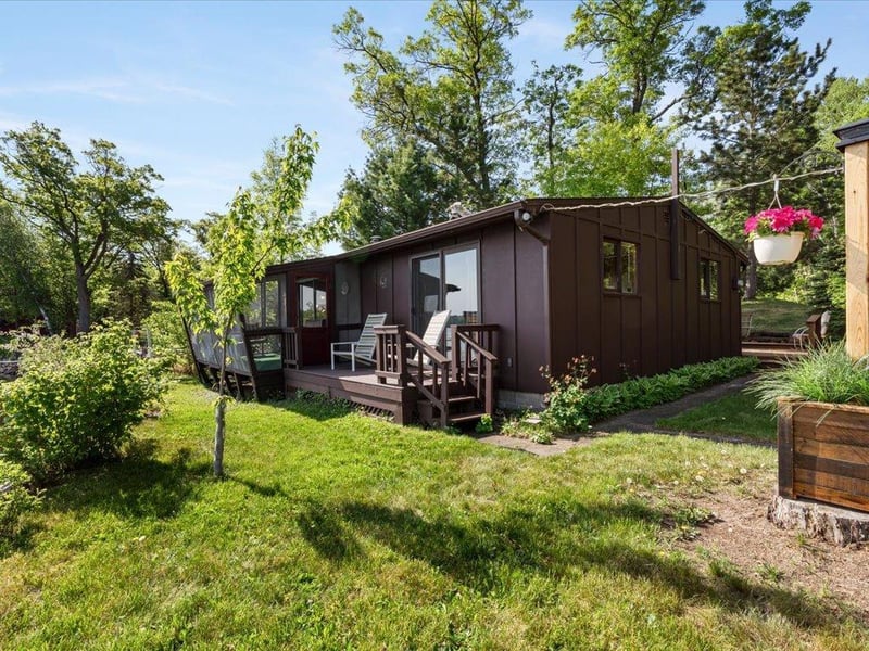 2236 Red Oak Ln, Motley, MN 56466