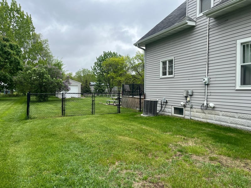 515 Belmont St, Paynesville, MN 56362