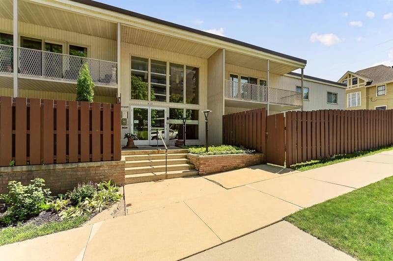 410 6th Ave SW #M6, Rochester, MN 55902