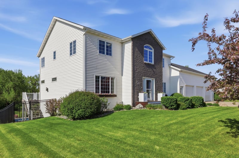 2309 Hillcrest Ln, Hawley, MN 56549