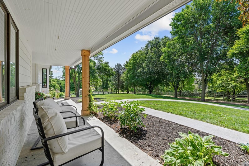 9060 County Road 26, Minnetrista, MN 55359