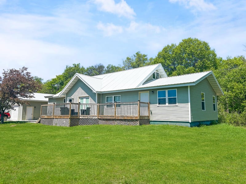 25174 Us Frontage, Staples, MN 56479