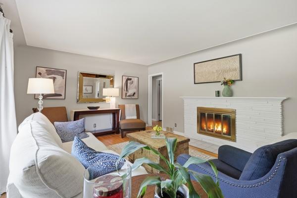 6340 Tingdale Ave, Edina, MN 55439