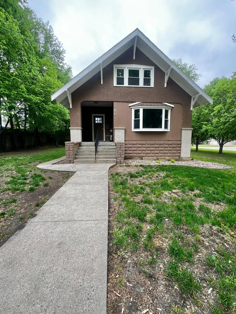 240 8th Ave, Granite Falls, MN 56241