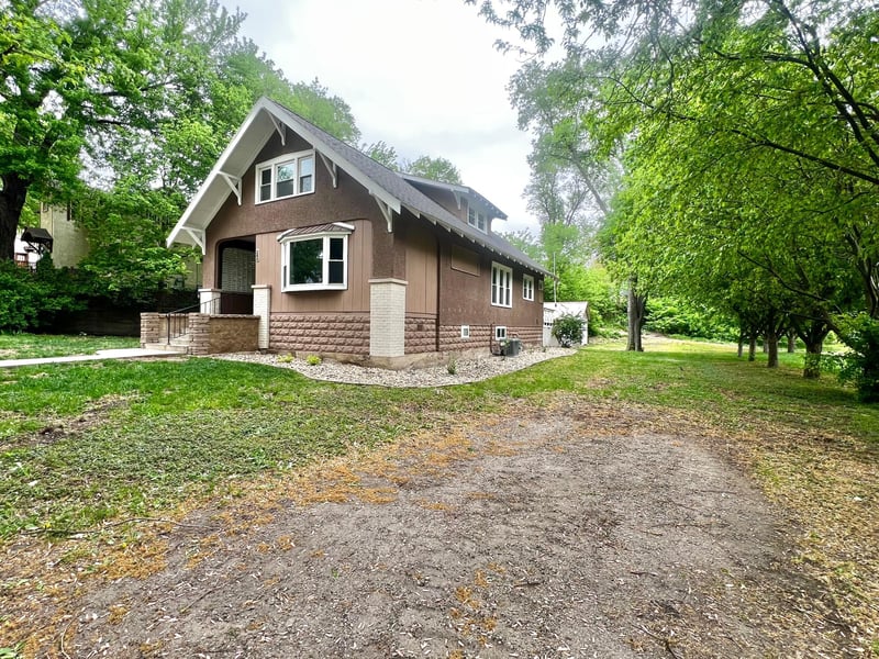 240 8th Ave, Granite Falls, MN 56241