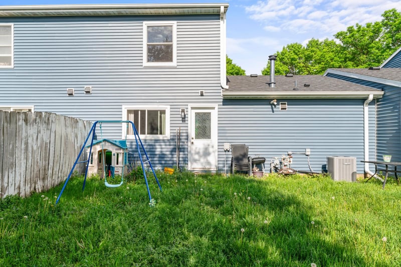 862 W Village Cir SE, Rochester, MN 55904