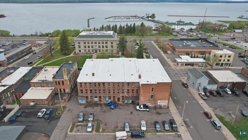 210 Main St W, Ashland, WI 54806