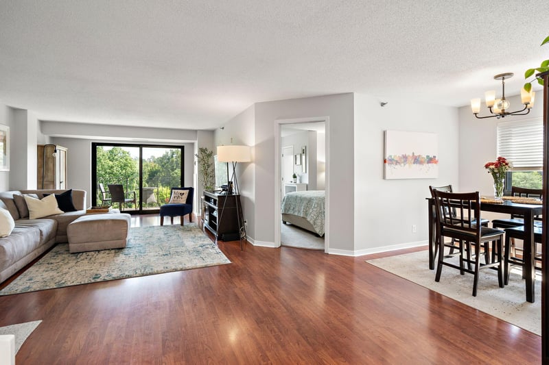 3131 Excelsior Blvd #713, Minneapolis, MN 55416