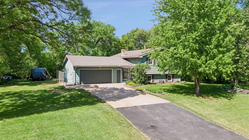 3041 164th Ln NW, Andover, MN 55304
