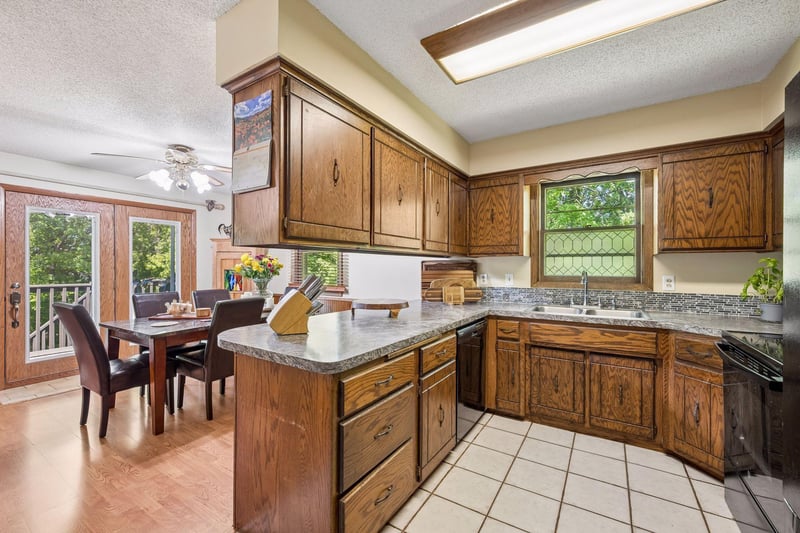 3041 164th Ln NW, Andover, MN 55304