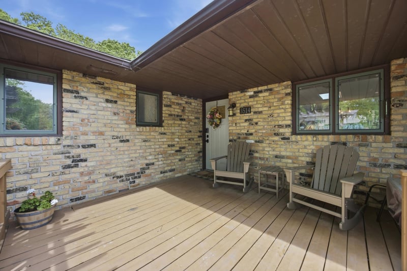 3514 Riverview Cir, Moorhead, MN 56560