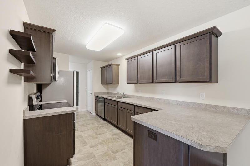 305 Chatum Ln, Jordan, MN 55352