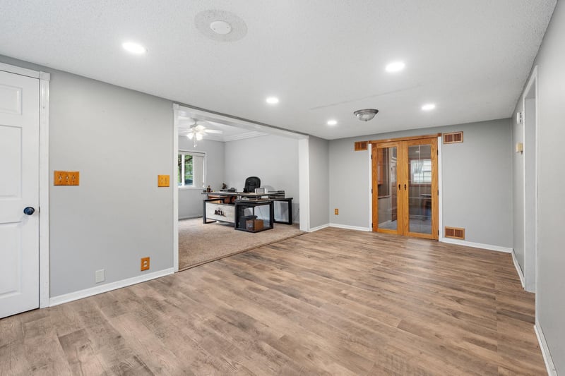28329 99th St NW, Zimmerman, MN 55398